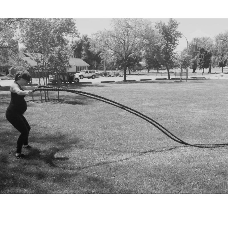 be-a-fit-mom-and-learn-benefits-to-strength-training